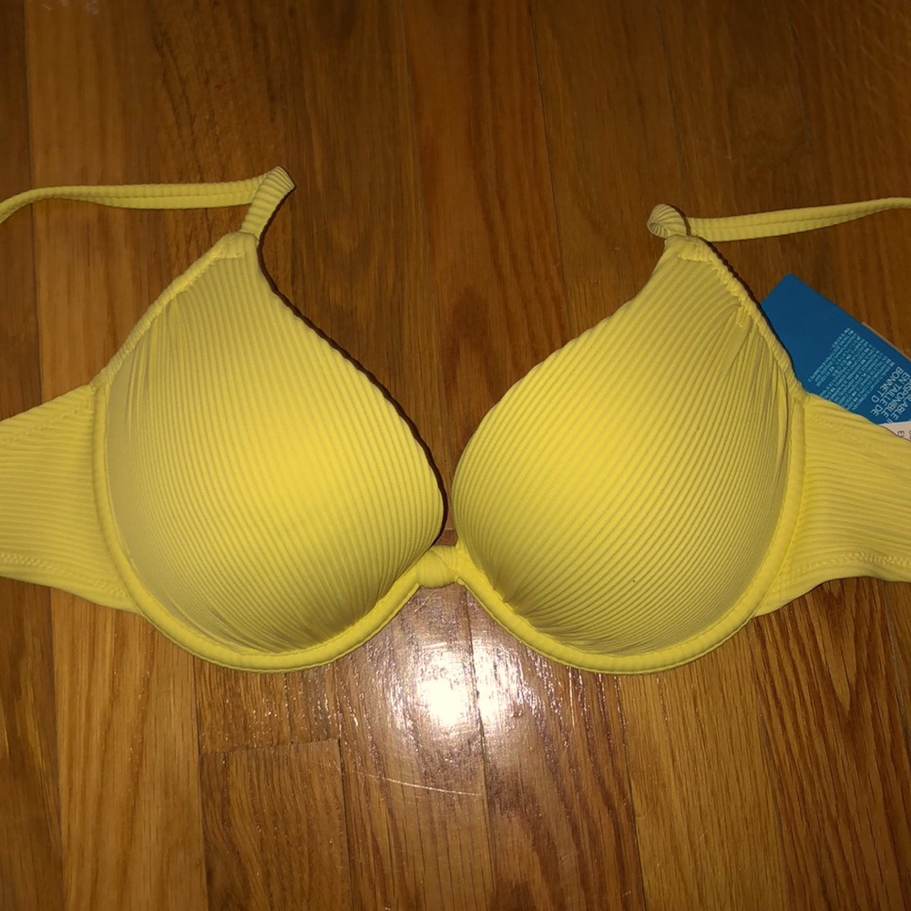 Bikini top